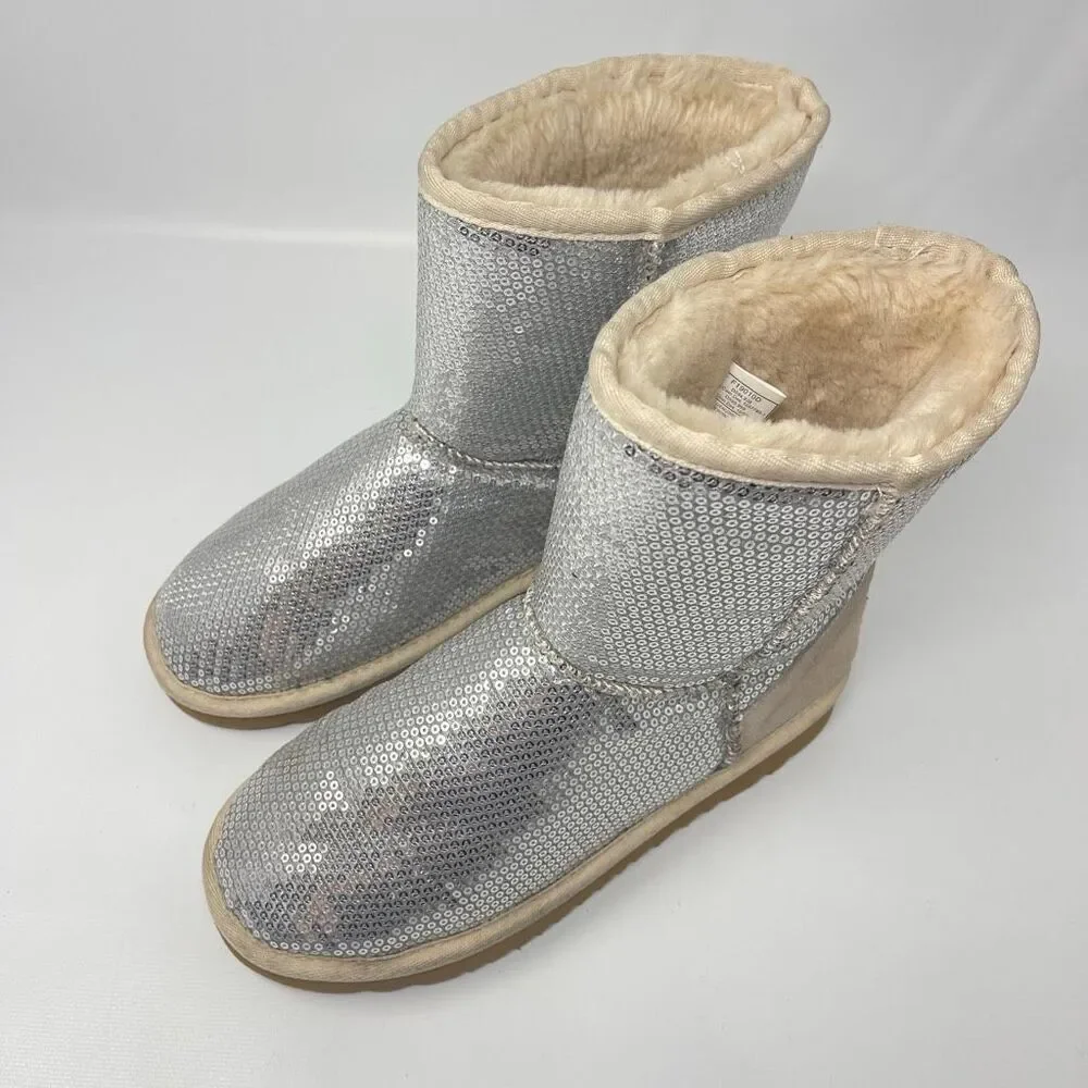 UGG Classic Short Silver Sequin Sheepskin Lined Boots Women’s Size 7